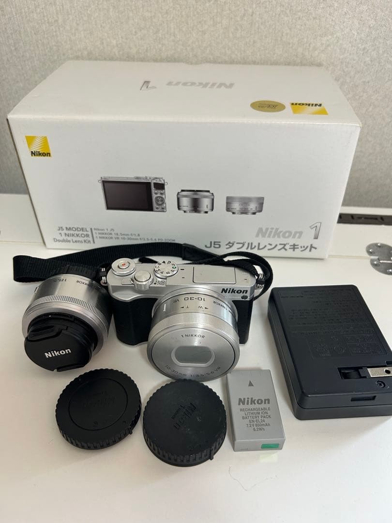 Nikon J5 709311