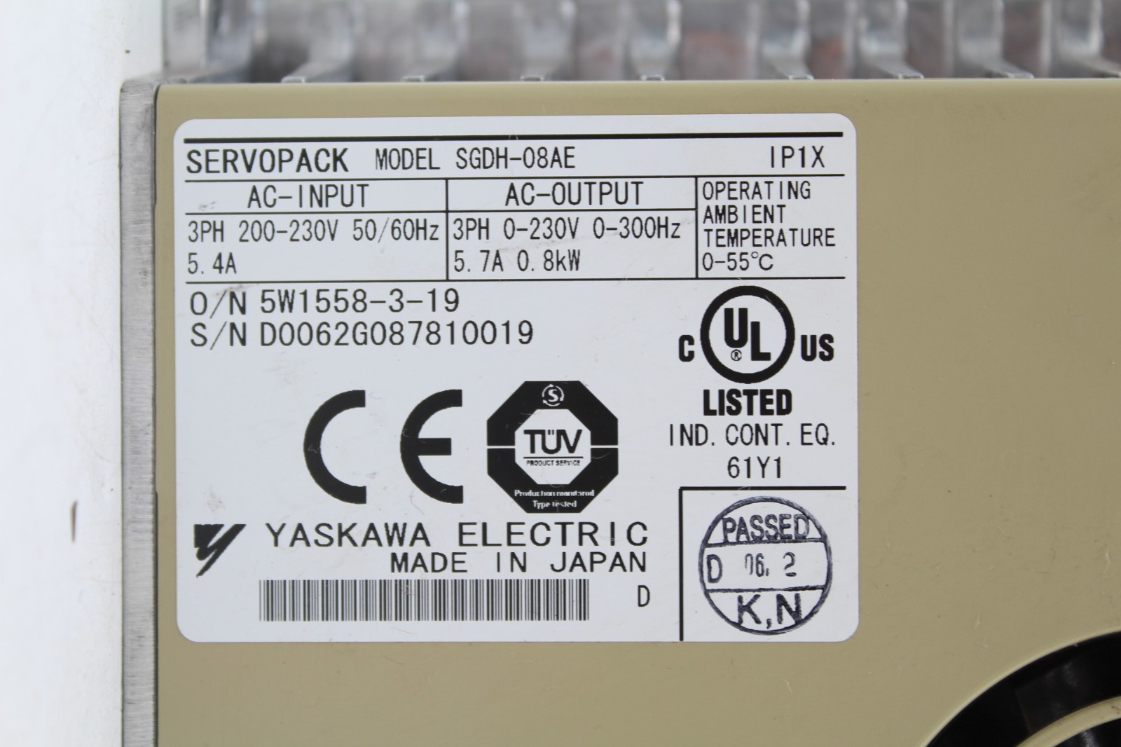 Yaskawa SGDH-08AE 3-Phase Servo Amplifier Drive