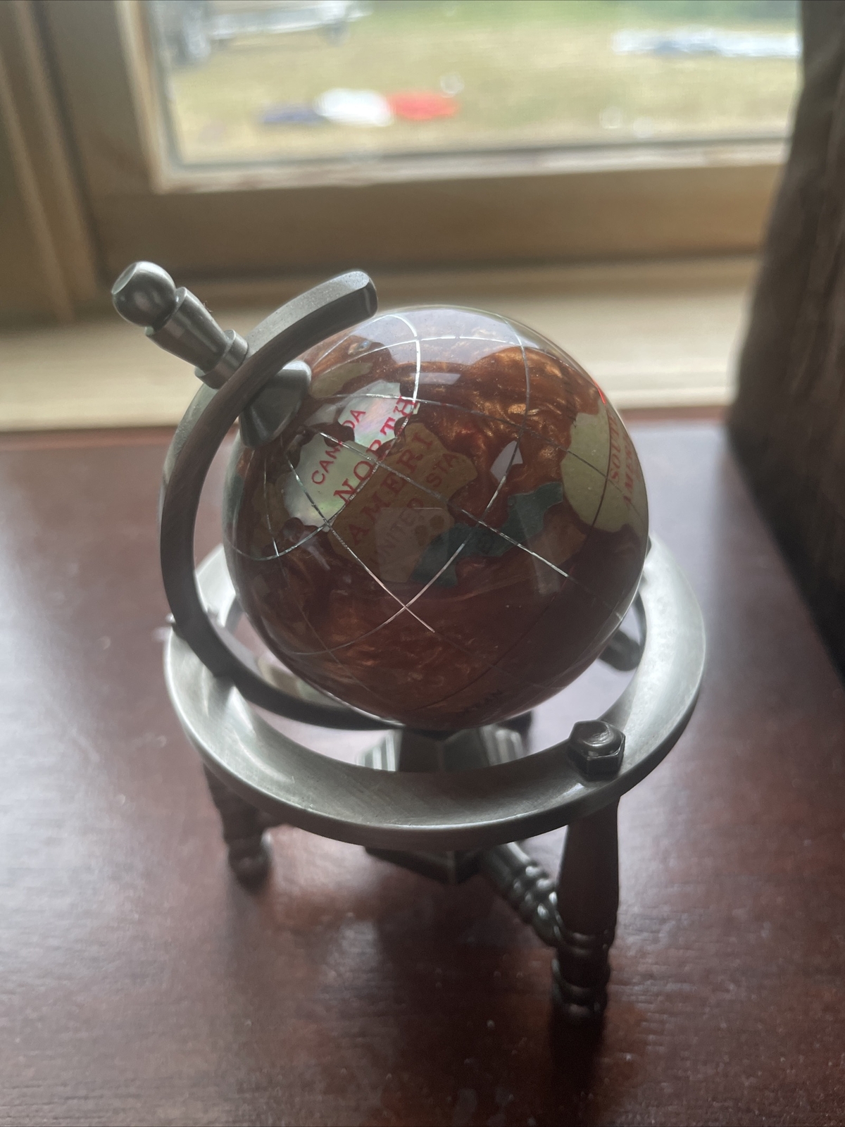 World Globe Vintage Rotating Semi-Precious Gem Stones Table Top Bronze Gold Tone