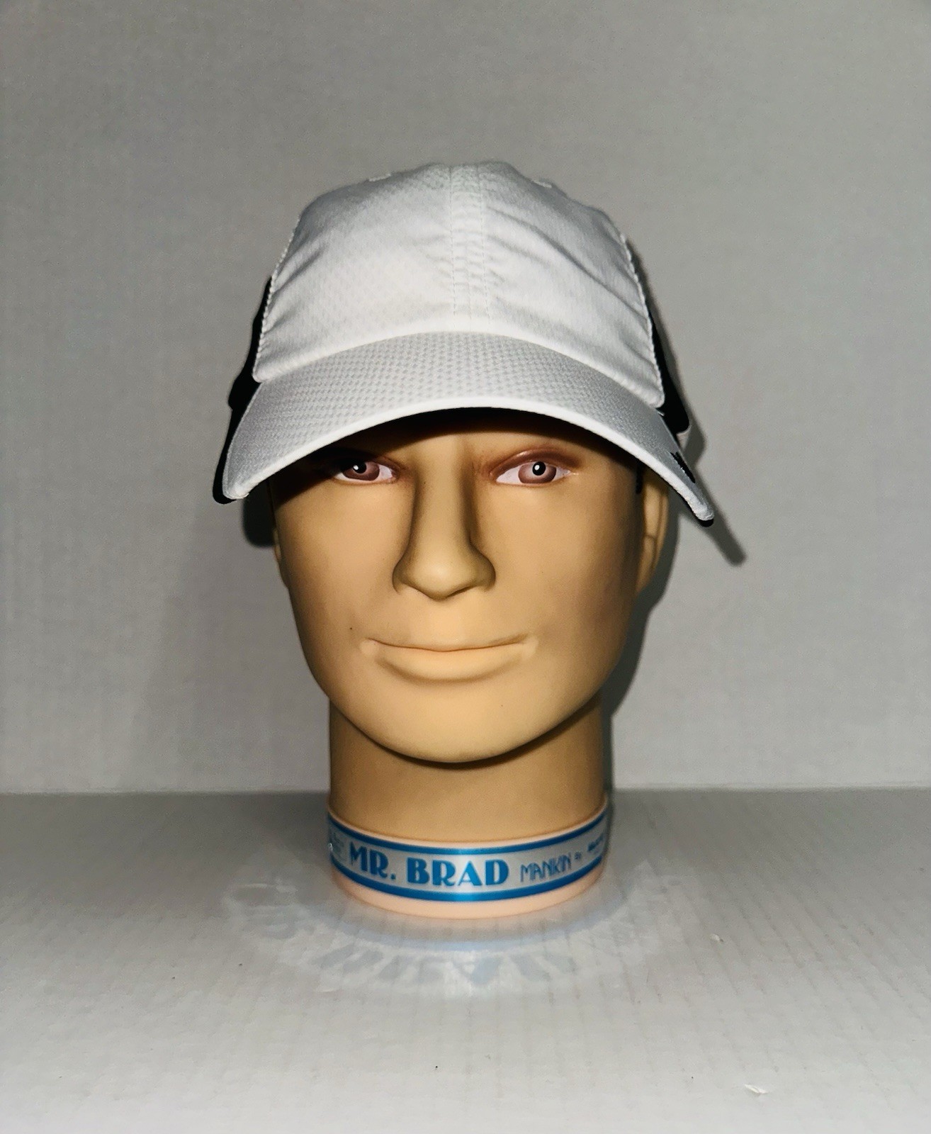 NIKE Dri-Fit Sphere Adjustable Performance Golf Hat FD9709-101 Size M/L