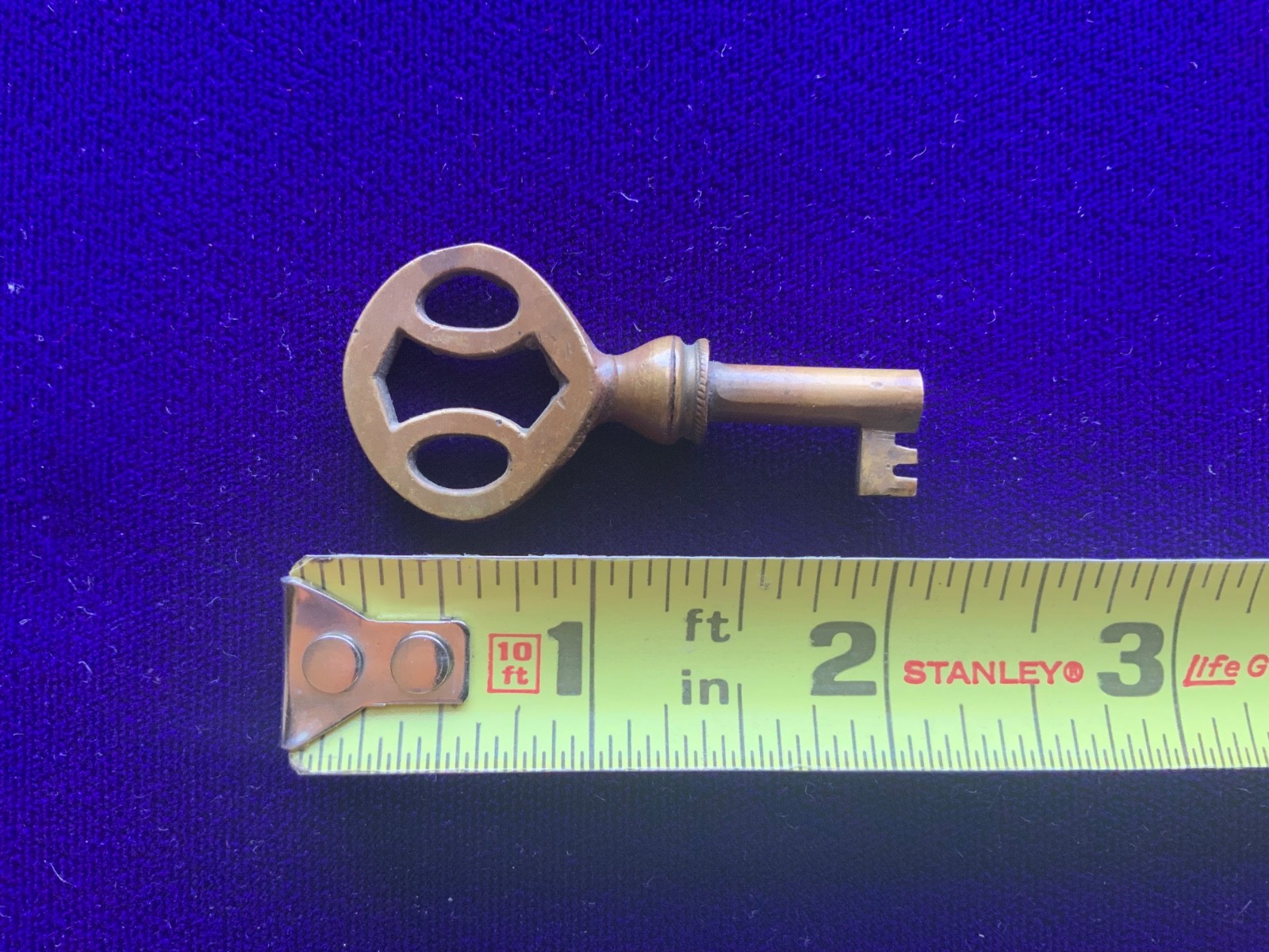 Antique Brunswick Phonograph Cabinet Brass Hollow Barrel Skeleton Key