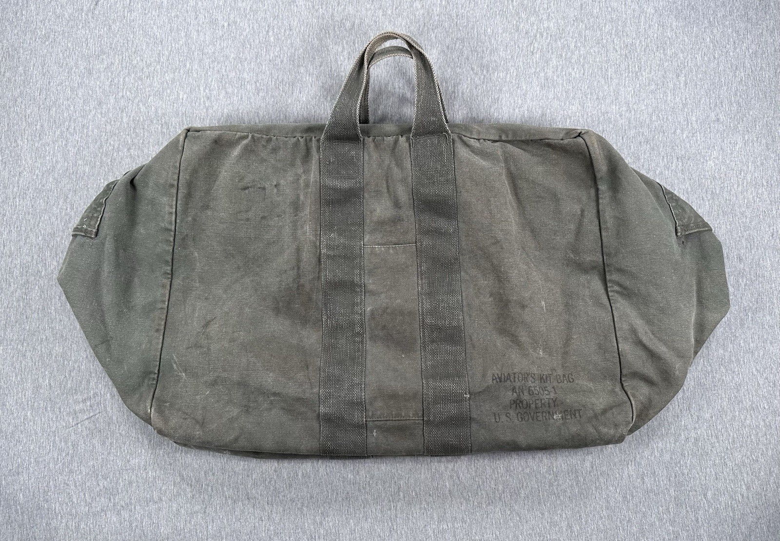 Vintage WWII Aviator's Kit Bag AN 6505 -1 Property Of US Government USAF Canvas