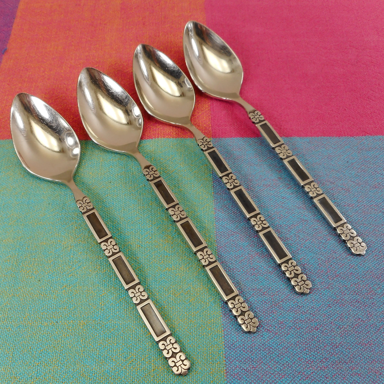 Oneida Community Madrid Black Stainless - 4 Teaspoons