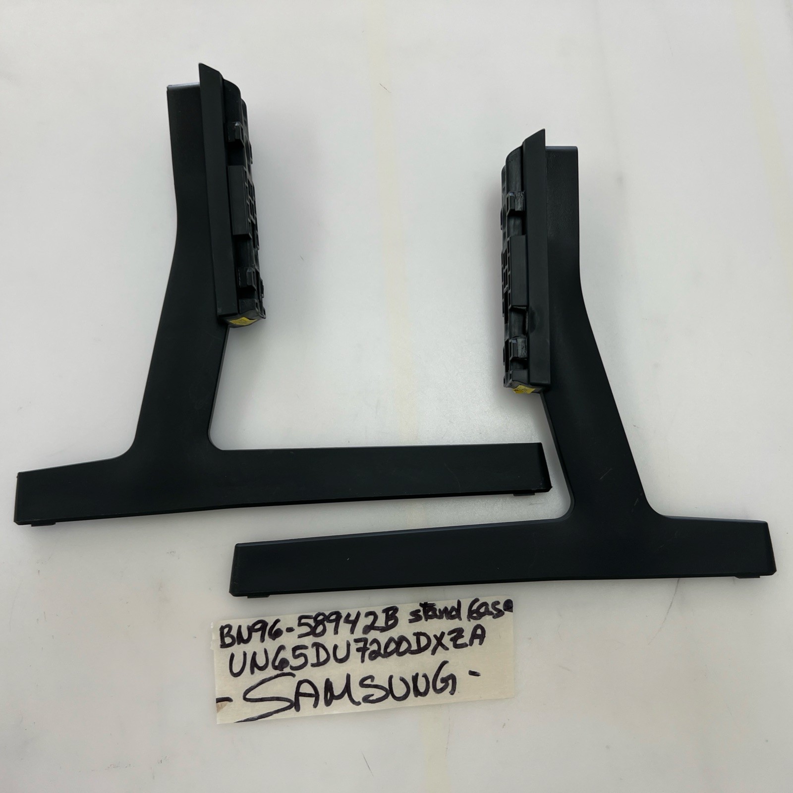 Samsung OEM Base Model UN65DU7200DXZA  Part BN96-58942B