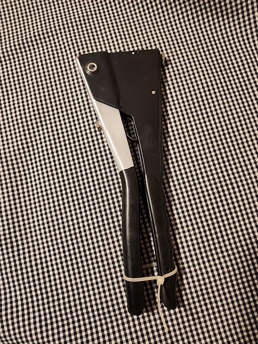 POP Rivetool Model K110