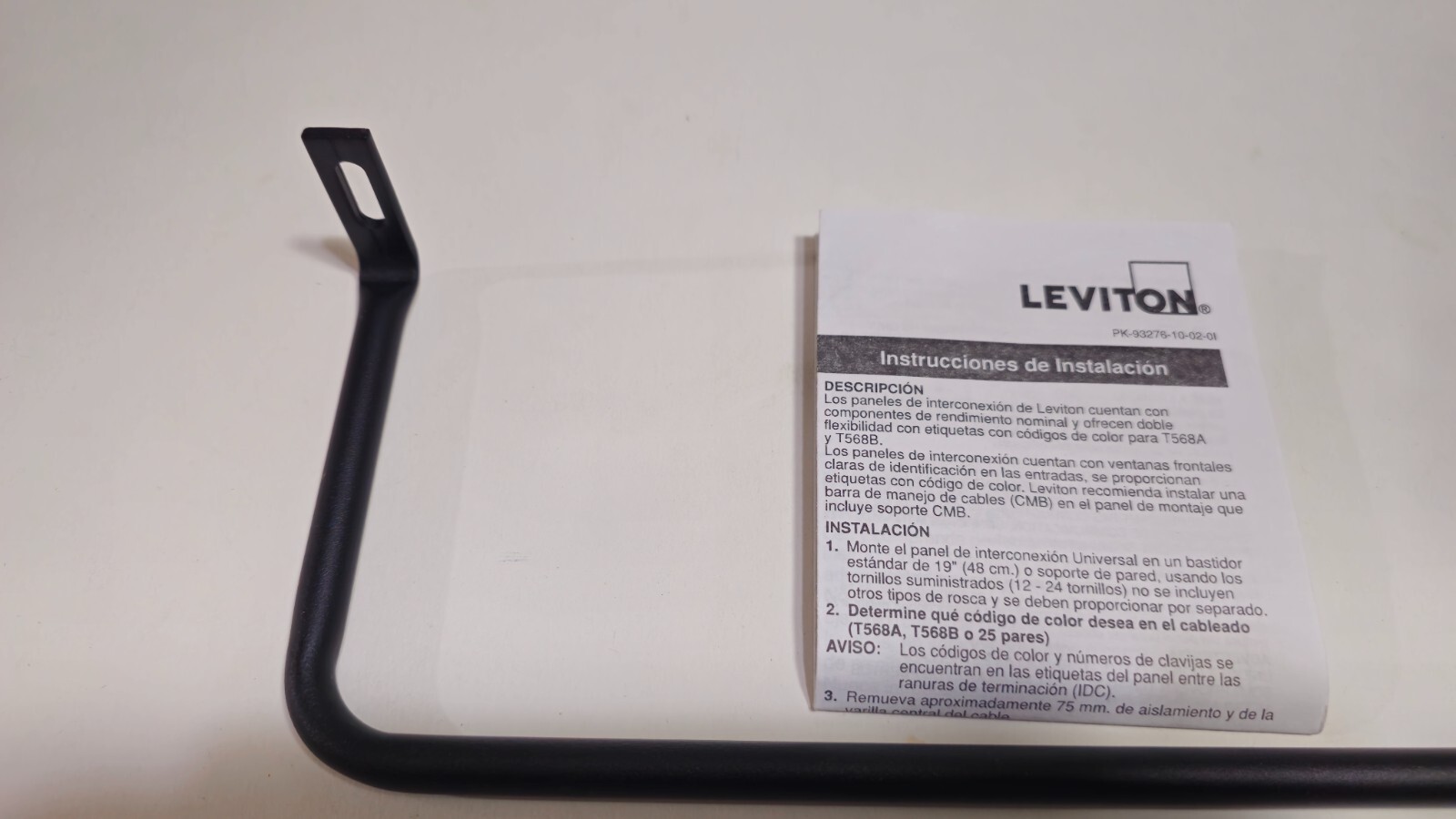 Leviton 24 Port Cat 5e 1U Rack Mount Patch Panel Punch Down 256-5G596-U24