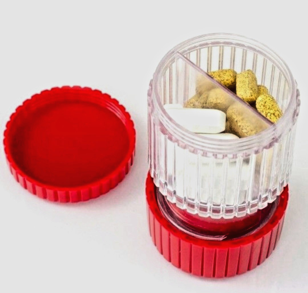 2‑Pack Pill Crusher Grinder – Easy Twist Tablet Crusher w/ Storage – Red