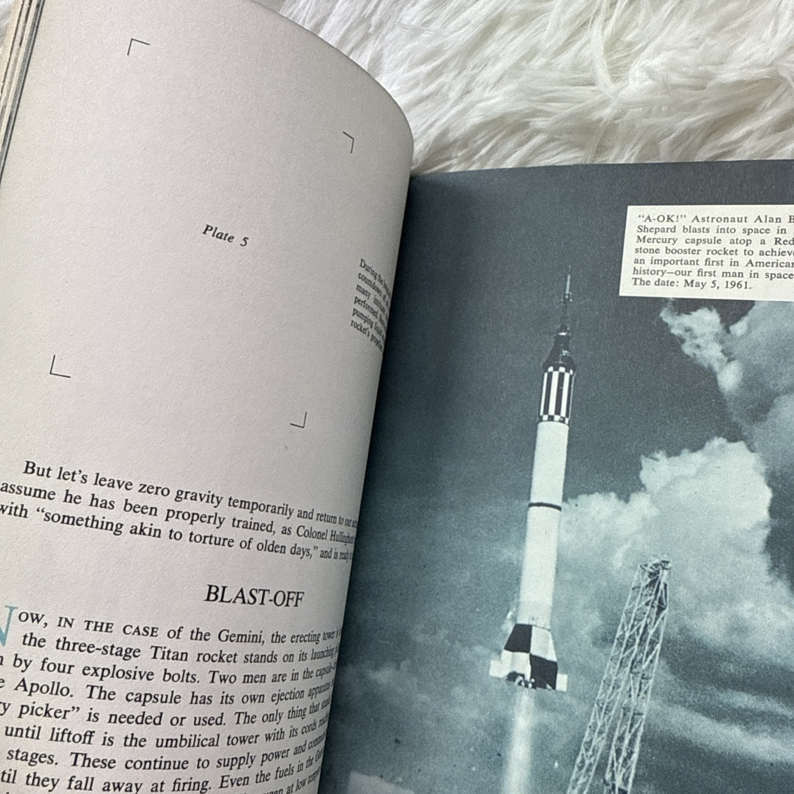MAN IN SPACE By Marvin Stone Science Program Series 1965 Revised Ed Map Stickers
