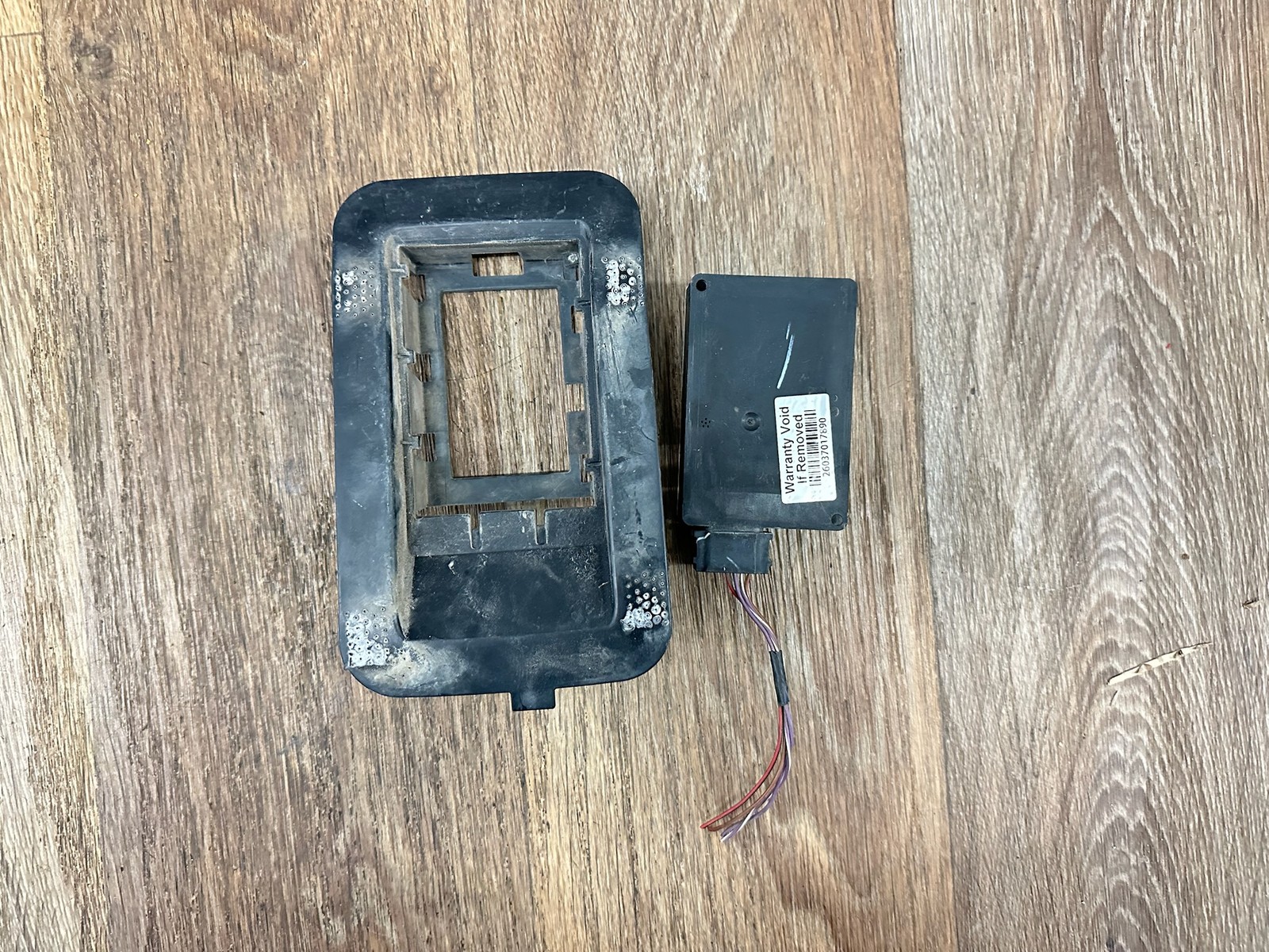 🏆 2011-2013 Chrysler Dodge Jeep Blind Spot Detection Sensor 56038942AA OEM