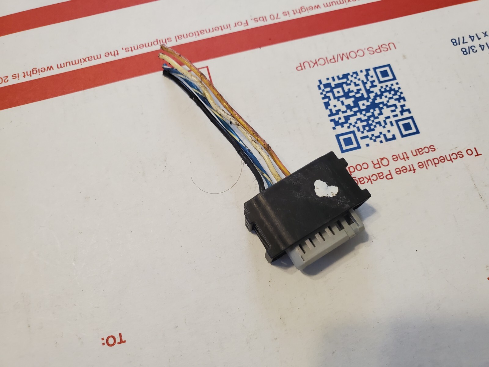 Blind Spot Sensor Connector 09 -18 Dodge 56038942A 68252465AB 4 WIRE PIGTAIL 3L8