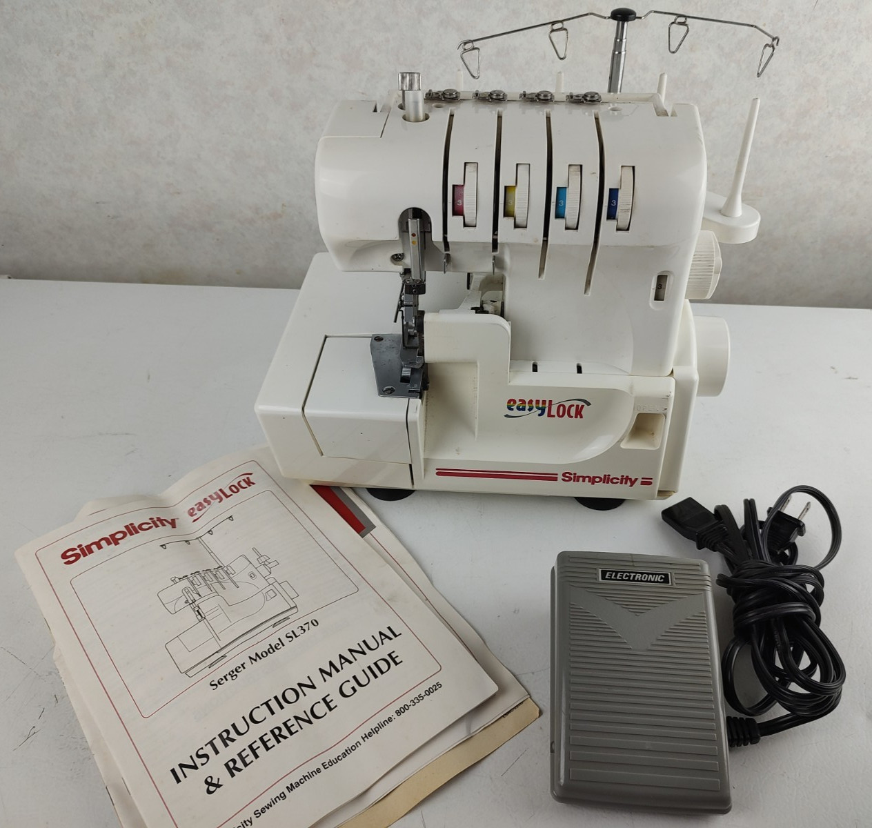 Simplicity Easy Lock Model SL370 Serger Machine W/Pedal Used Tested/Works