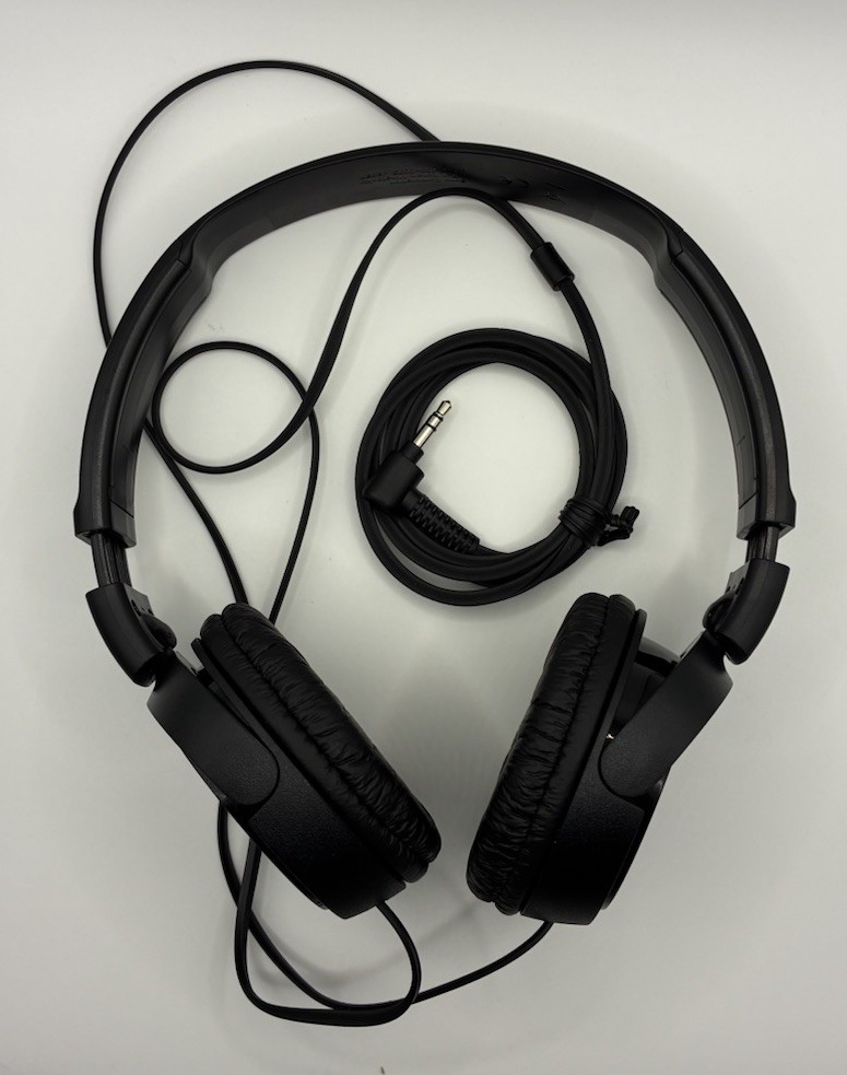 Sony MDR-ZX110 Stereo Monitor Over-Head Headphones Black MDRZX110