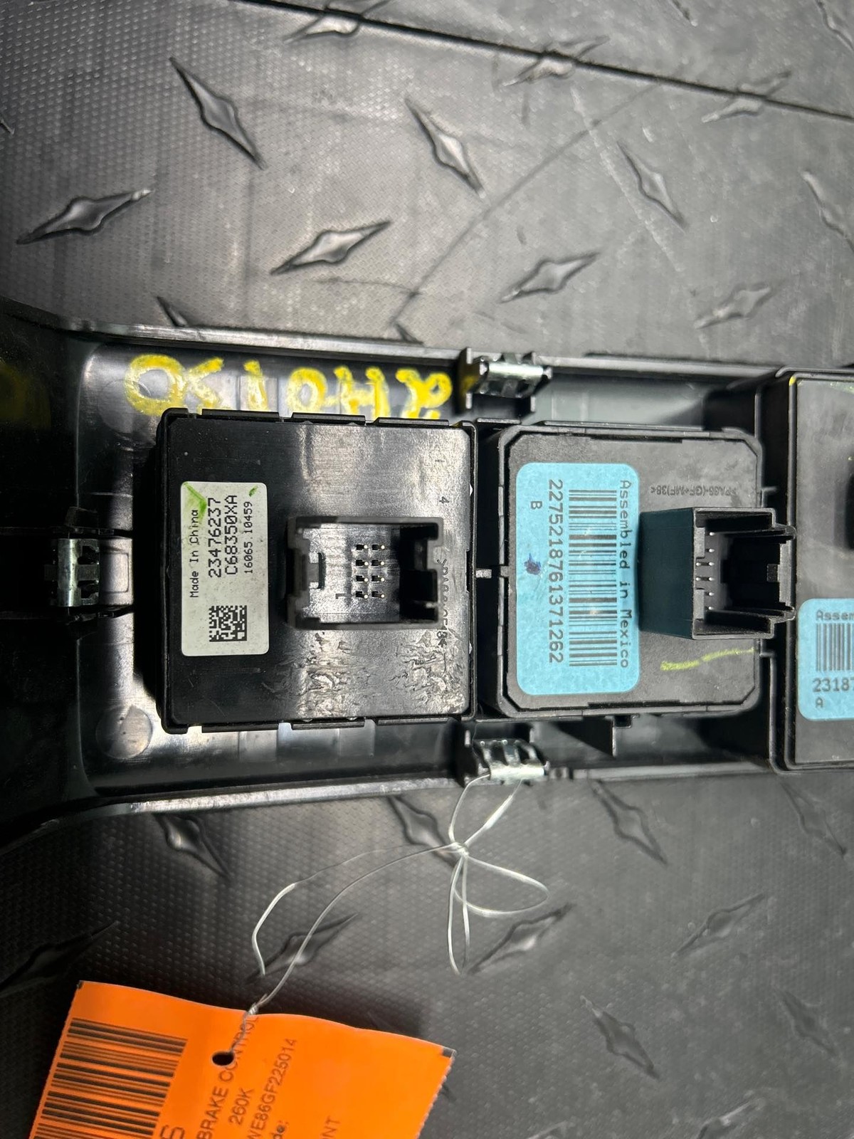 2016 Chevrolet Silverado 2500HD Trailer Brake Controller