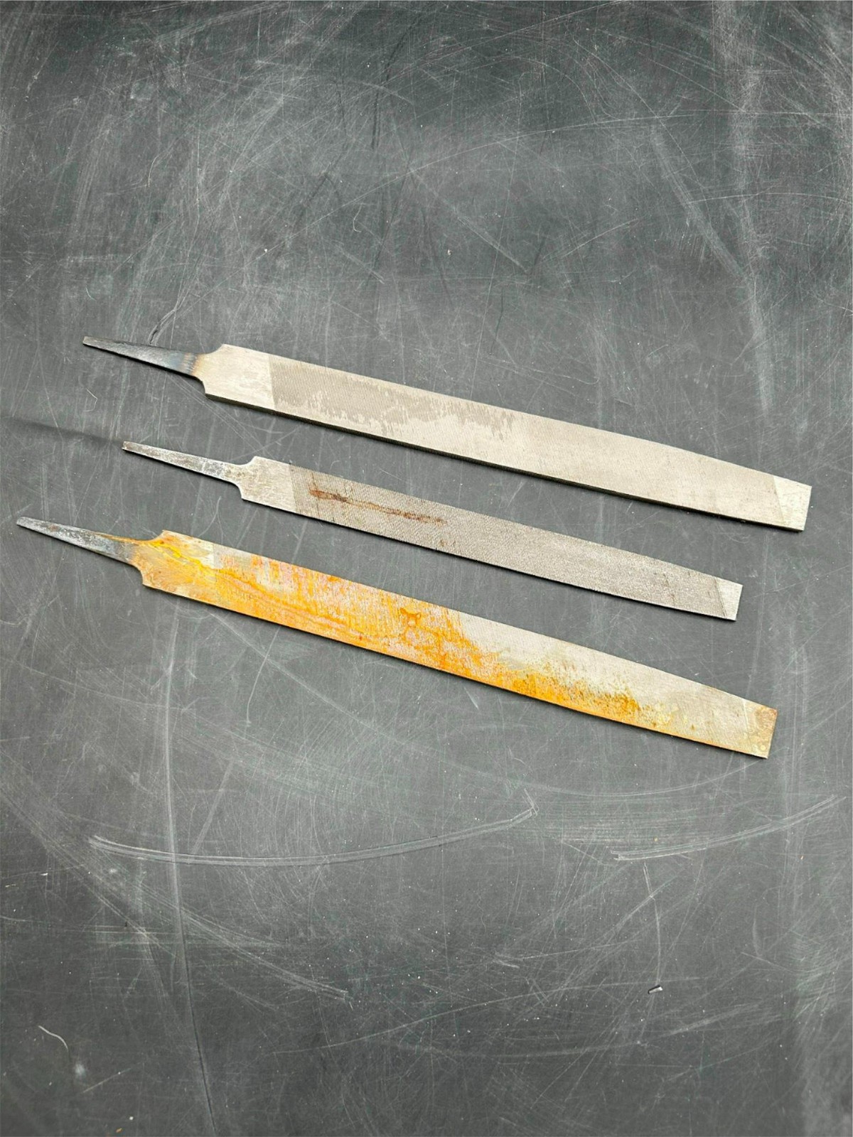 3) METAL FILES