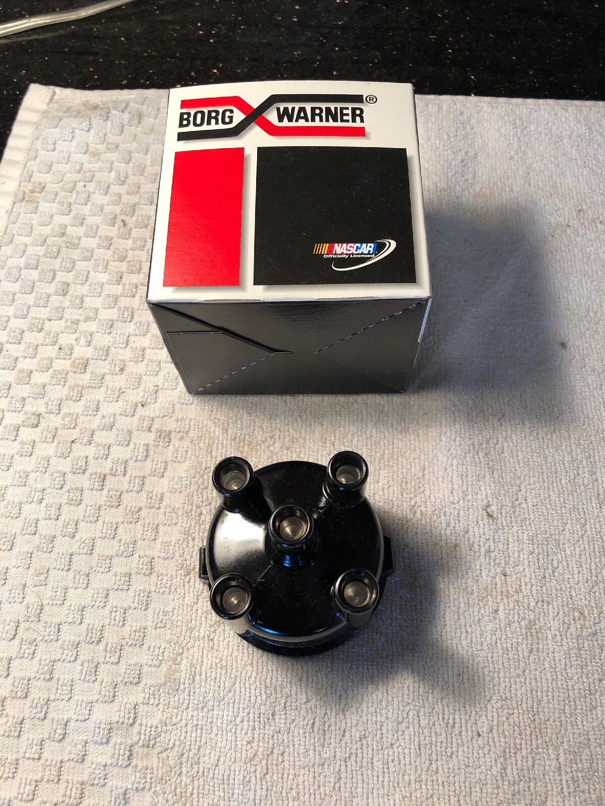 New BWD C557P 4 Cyl Distributor Cap 76-79 Opel 72-75 Toyota Truck 72-74 Hi-Lux