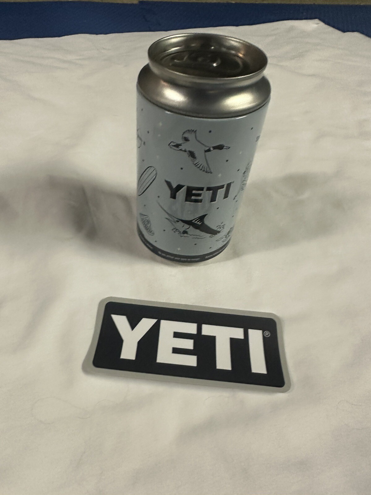 Yeti Stash Can Hidden Storage Safe w Sticker 12oz Limited Edition Empty Blue