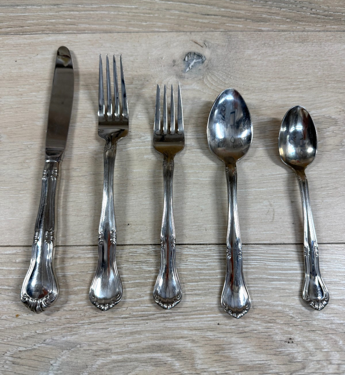 Gorham * VALCOURT Glossy Stainless Steel Flatware YOUR CHOICE - CHOOSE (196)