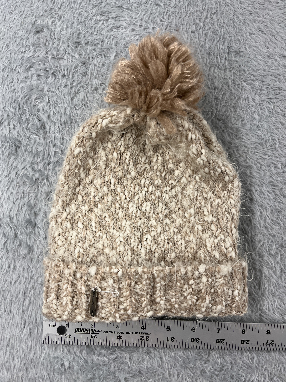 Steve Madden Beanie Toque Womens One Size Beige Gray Knit Acrylic Blend Ski Pom