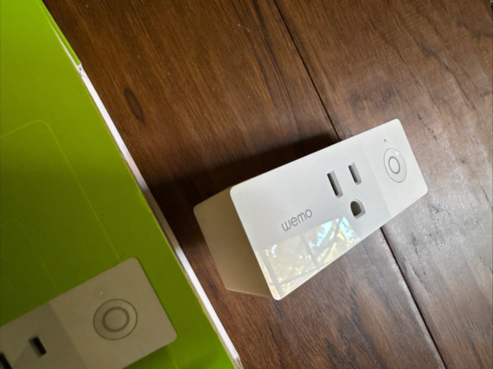 WeMo WiFi Enabled Mini Smart Plug - White (F7C063)