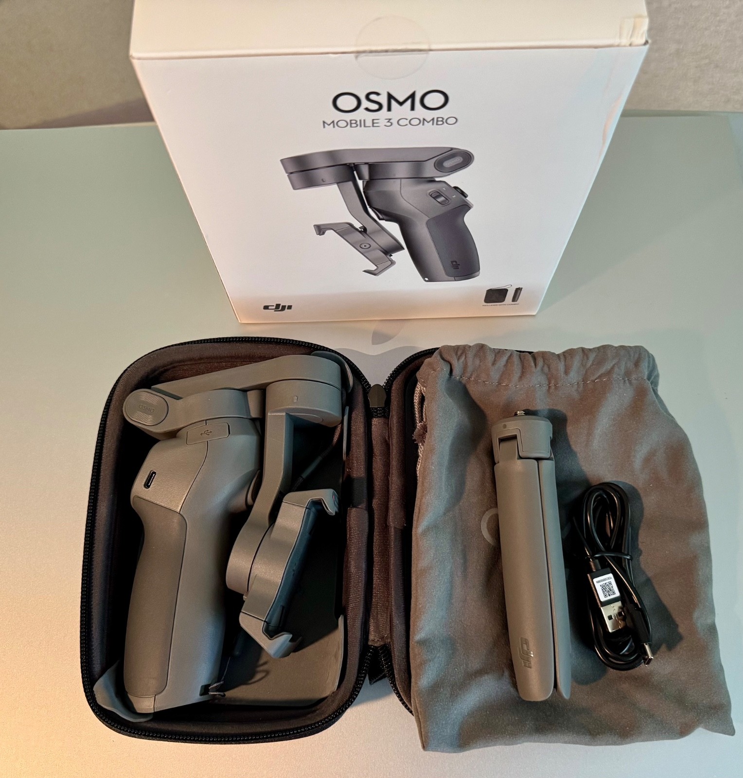 DJI Osmo Mobile 3 Phone Camera Stabilizer Gimbal - used only once