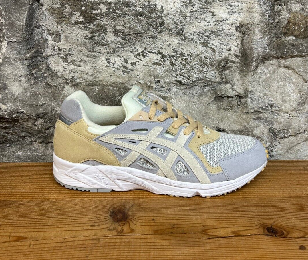 ASICS GEL-DS TRAINER OG H840Y-0000 CREAM RUNNING/TRAINING New In Box