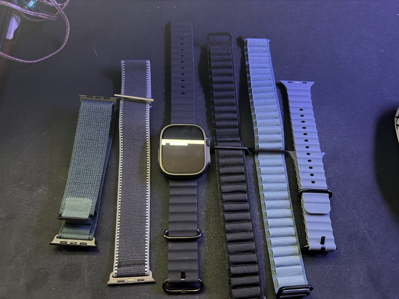 Apple Watch Ultra 3 49mm Black Titanium (Cellular) Ocean Loop Black