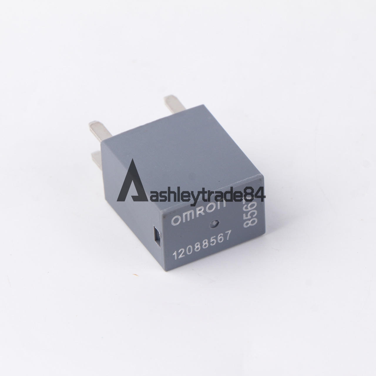 ONE NEW OMRON 12088567 RELAY 4PIN