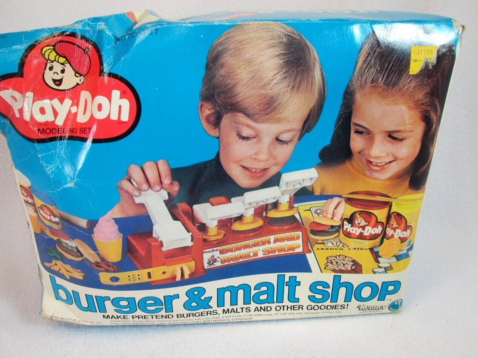 Vintage 1977 Kenner Play Doh Burger & Malt Shop play set