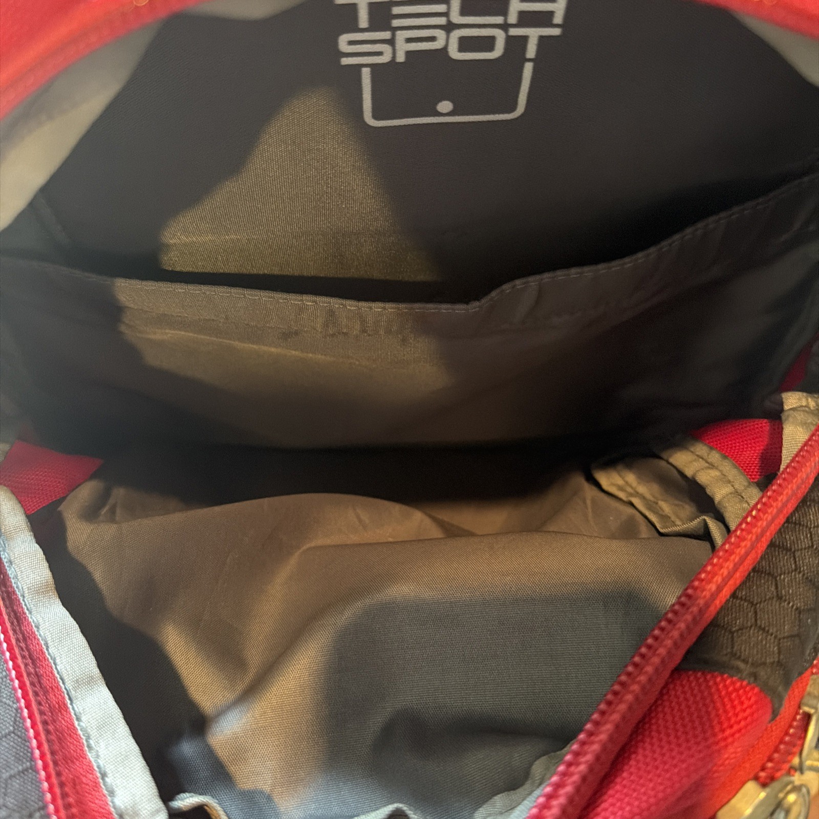 HIGH SIERRA Elite Hiking Backpack Airflow System Gray & Red