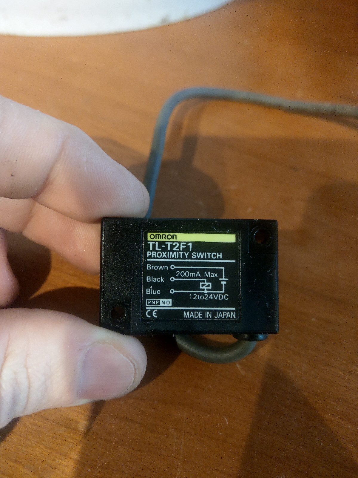 Omron Proximity Switch TL-T2F1 (Working/Tested)