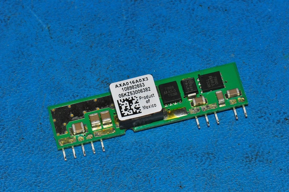 New (2pcs) AXA016A0X3 ABB Module Converter