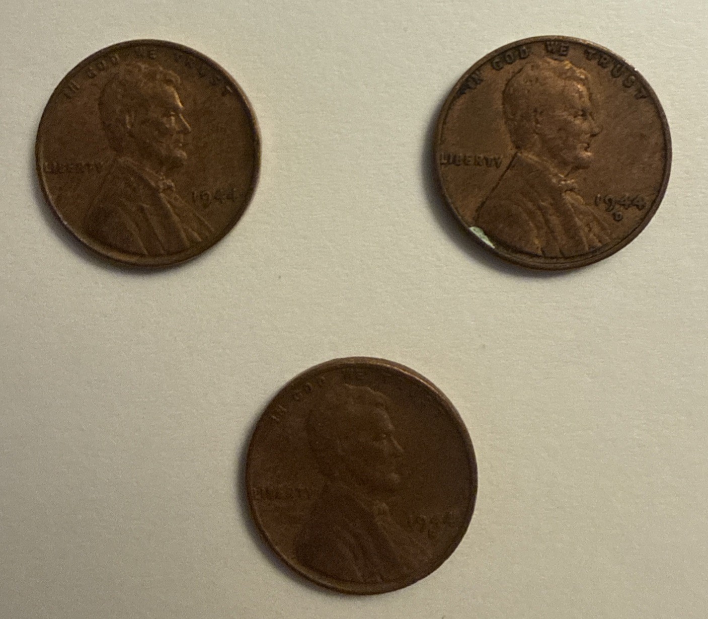 LOT OF THREE, 3 1944 Wheat Pennies, Philadelphia, Denver, And San Francisco￼