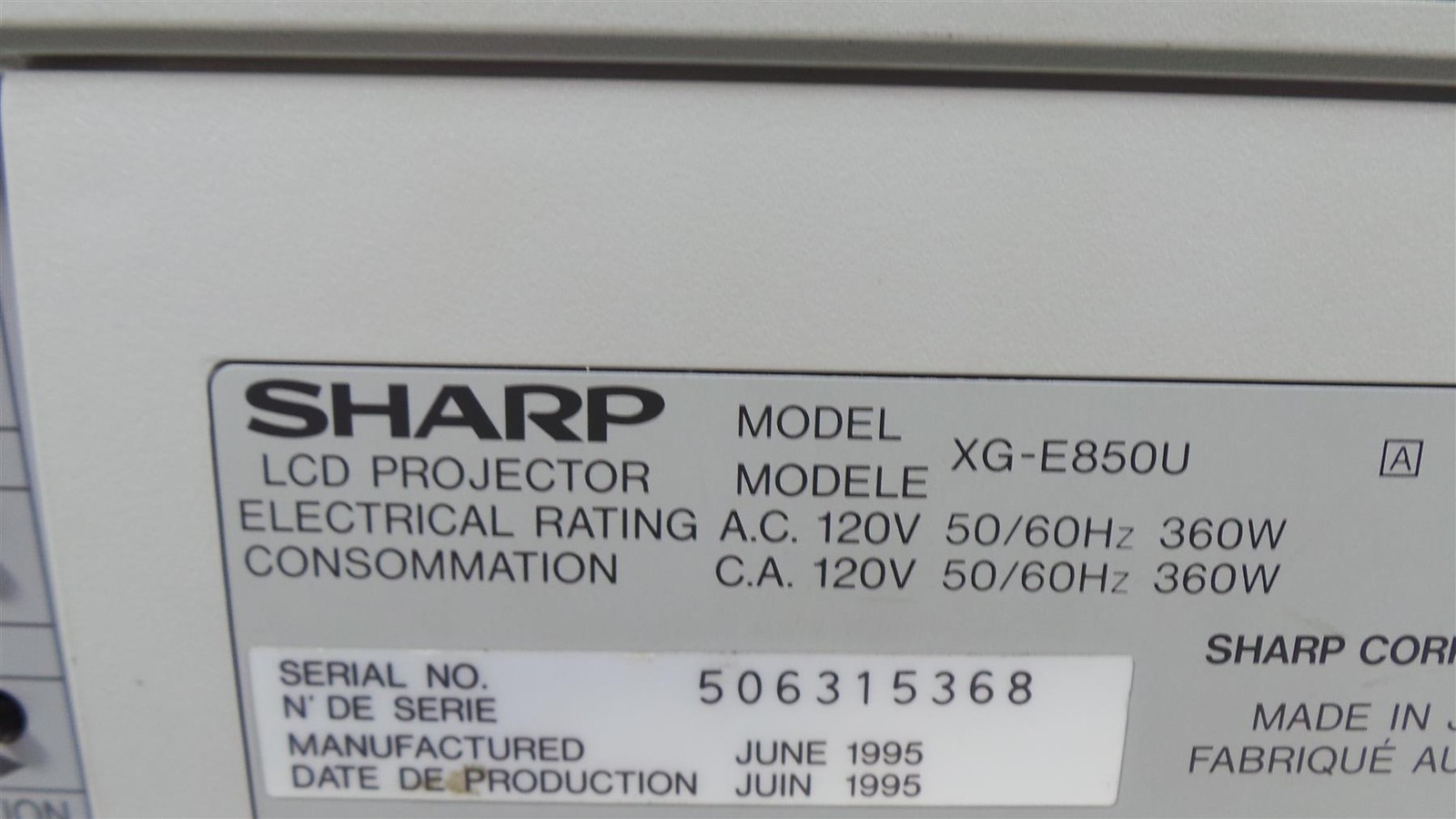 Sharp XG-E850U VGA LCD Projector - Good Working - Free Shipping