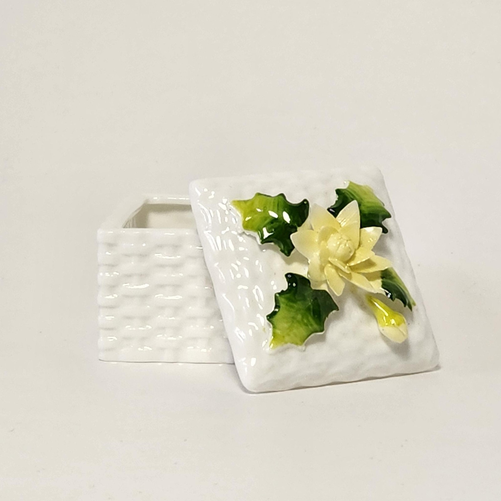 Schmid - Bone China Basket Weave Trinket Box with Yellow Flower