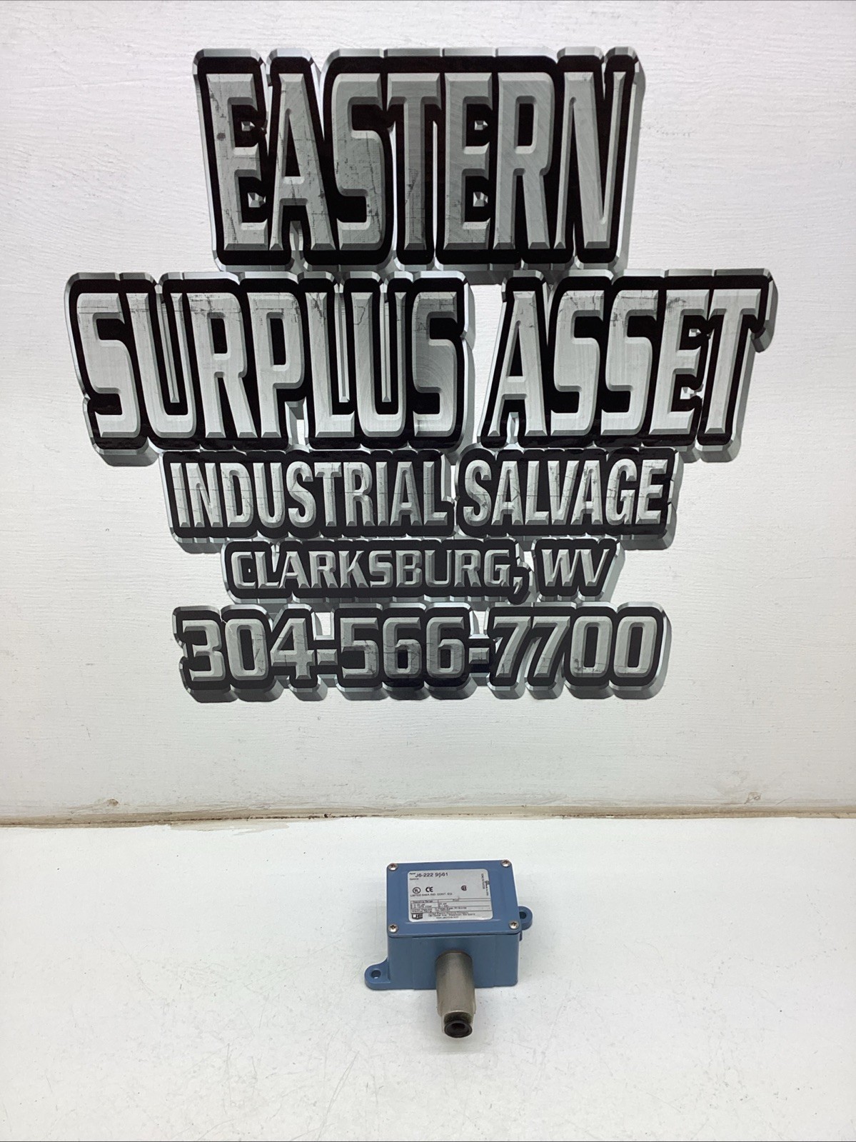 United Electric J6-222 9561 Pressure Switch 0 To 20PSI UNUSED