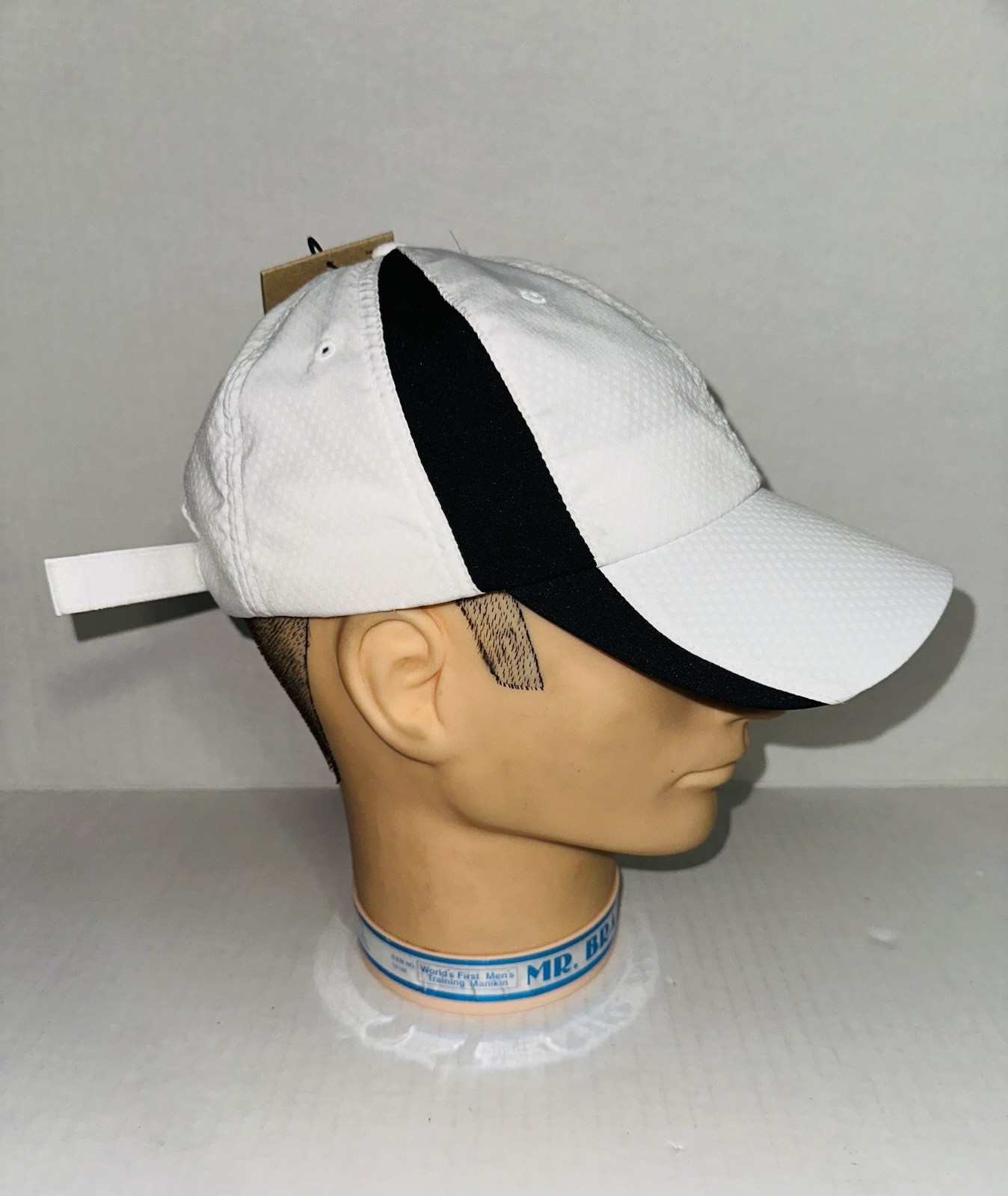 NIKE Dri-Fit Sphere Adjustable Performance Golf Hat FD9709-101 Size M/L