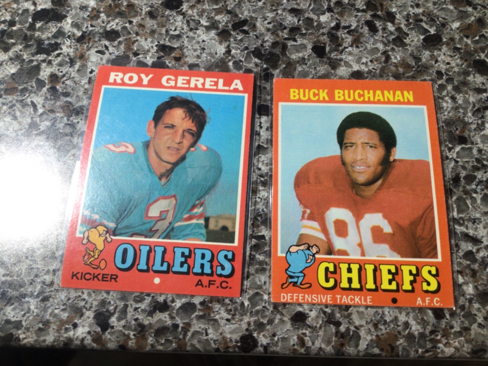 U-Pick 1971 Topps football common/stars #1-263 SINGLES  - YOU PICK ANY CARD(S)