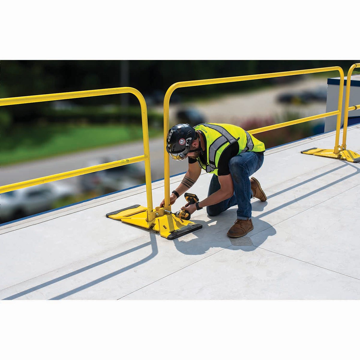 Tie Down 71091 Gator Base Universal Guardrail Base 58 lb OSHA 1926.502