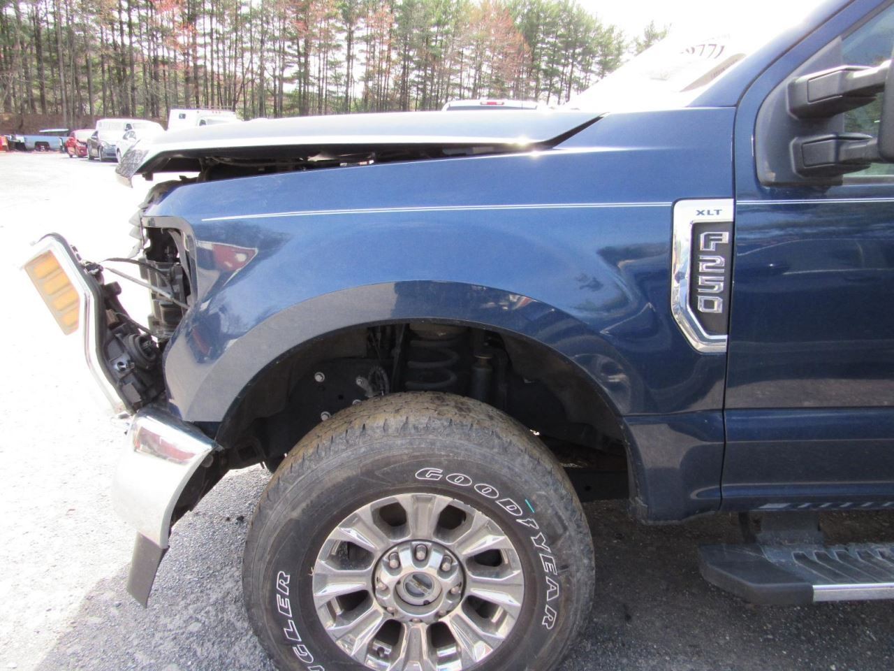 F250SD 2018 Glove Box 1037137