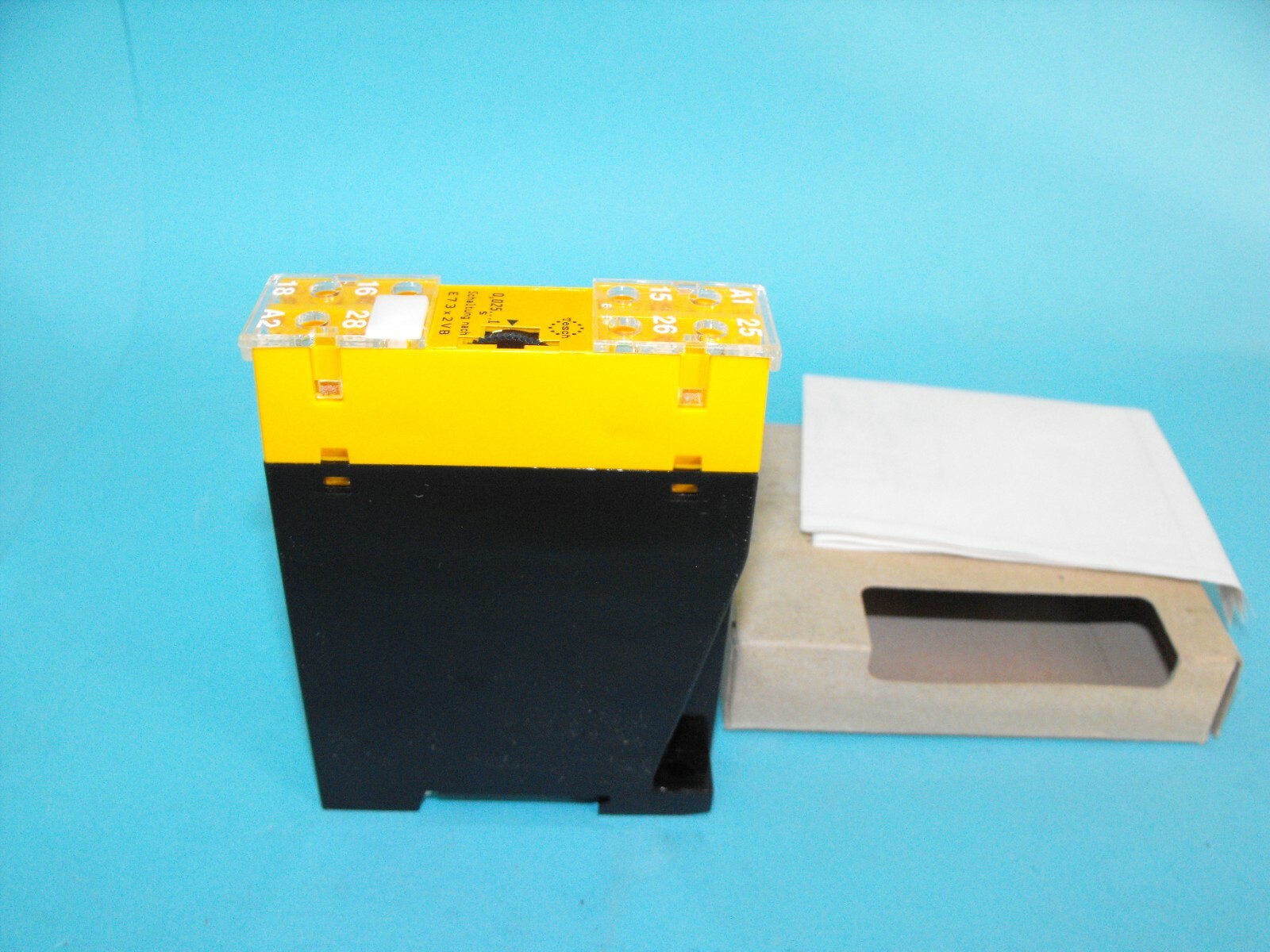 Tesch E73x2VB.time relay.E73.3x801.05200285.NEW
