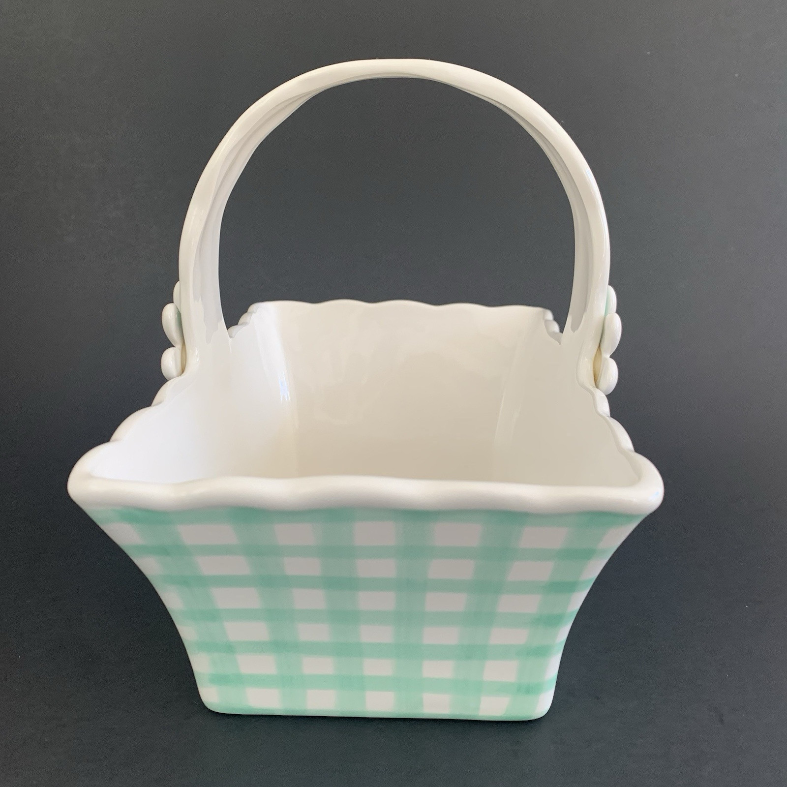 Gingham Green and White Daisy Flower Basket Ceramic