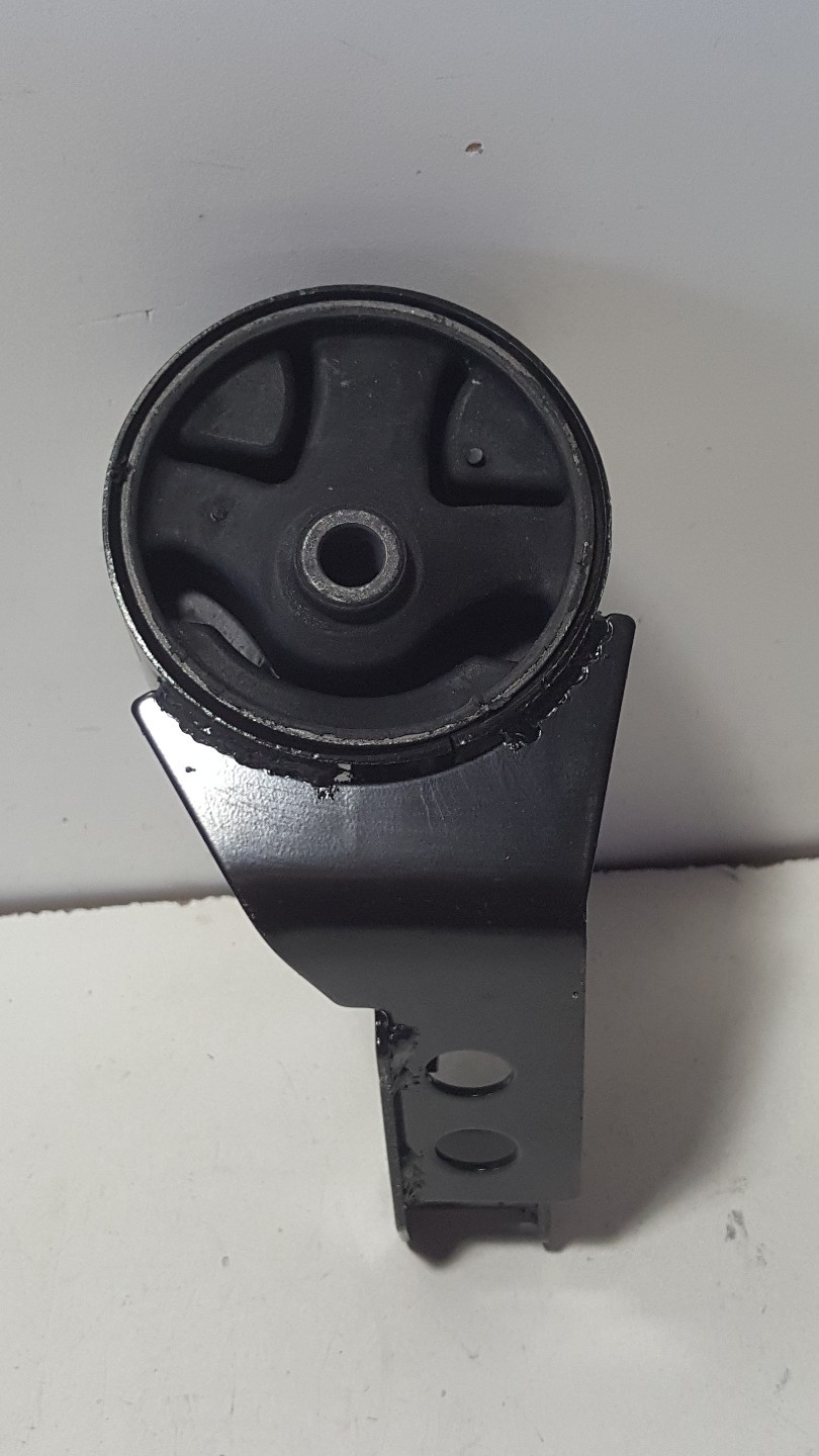 Pronto EM-8702 Auto Trans Mount Westar, Fits Vehicles Listed on Chart Below