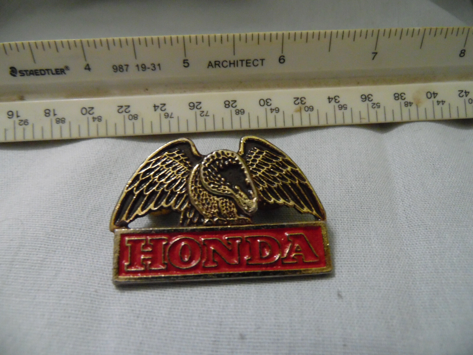 Vintage Honda Eagle Motorcycle Biker Pin Back Badge Hat Vest