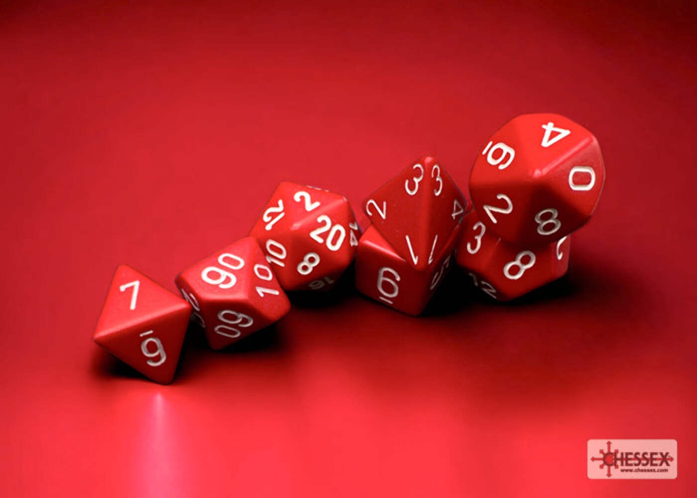 Chessex - Opaque Red/white Polyhedral 7-Dice Set