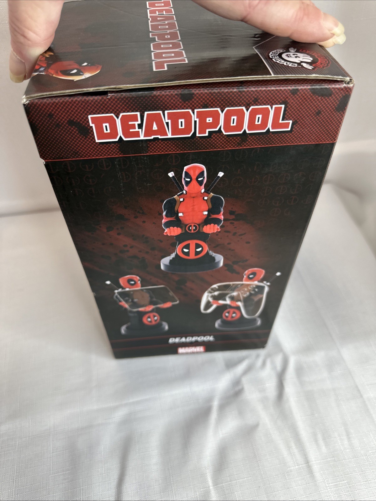 Exquisite Gaming Cable Guys Original Phone & Controller Holder DEADPOOL Marvel