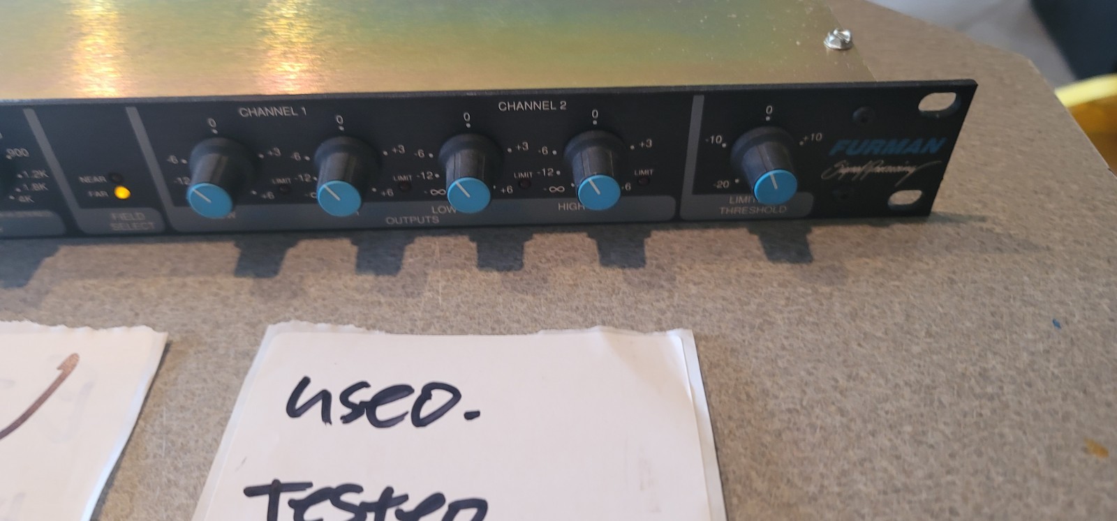 Furman TX-324 Tunable Active 2-way/3-way Crossover/Bandpass Filter
