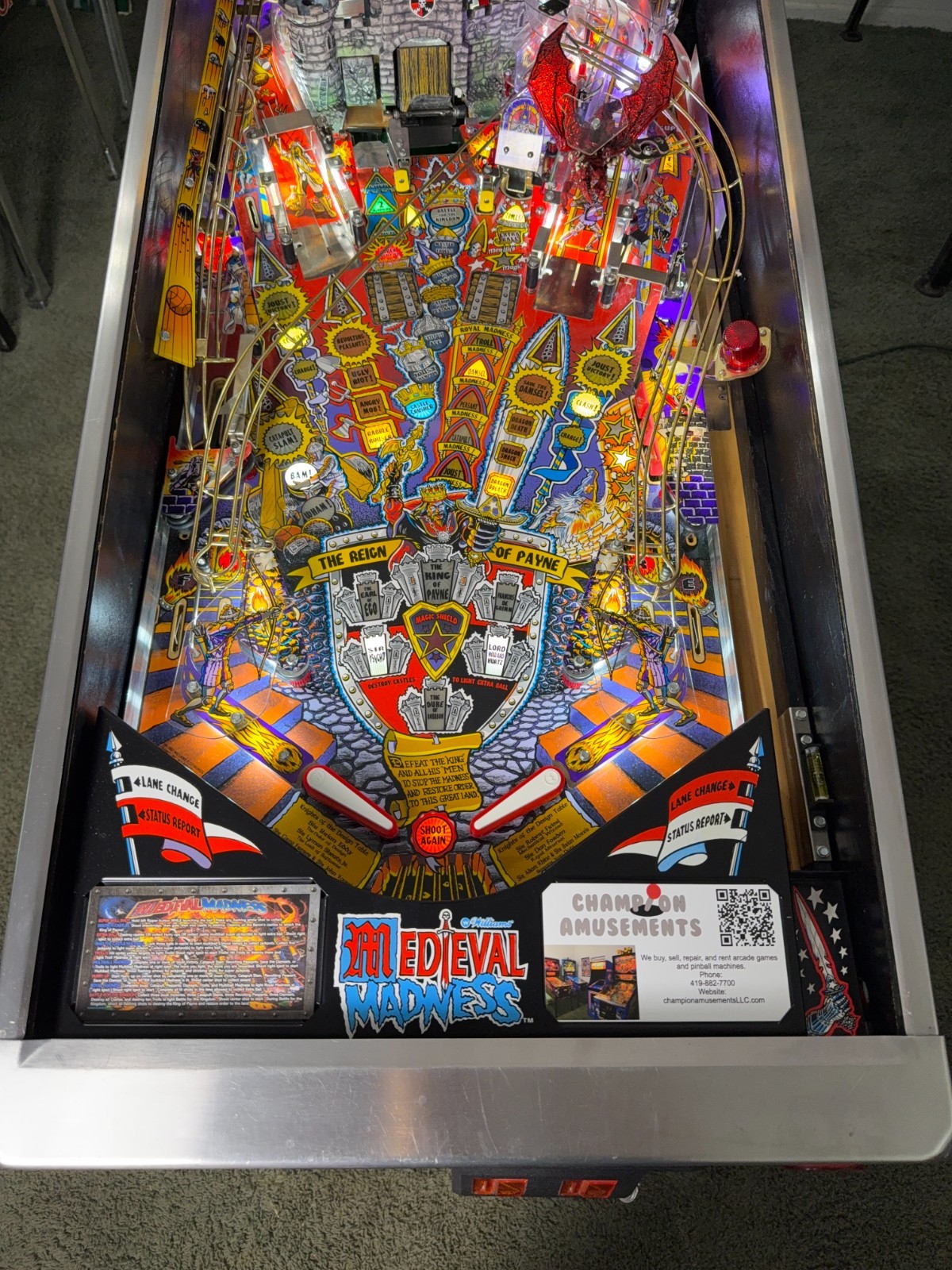 Medieval Madness Pinball Machine - Williams 1997