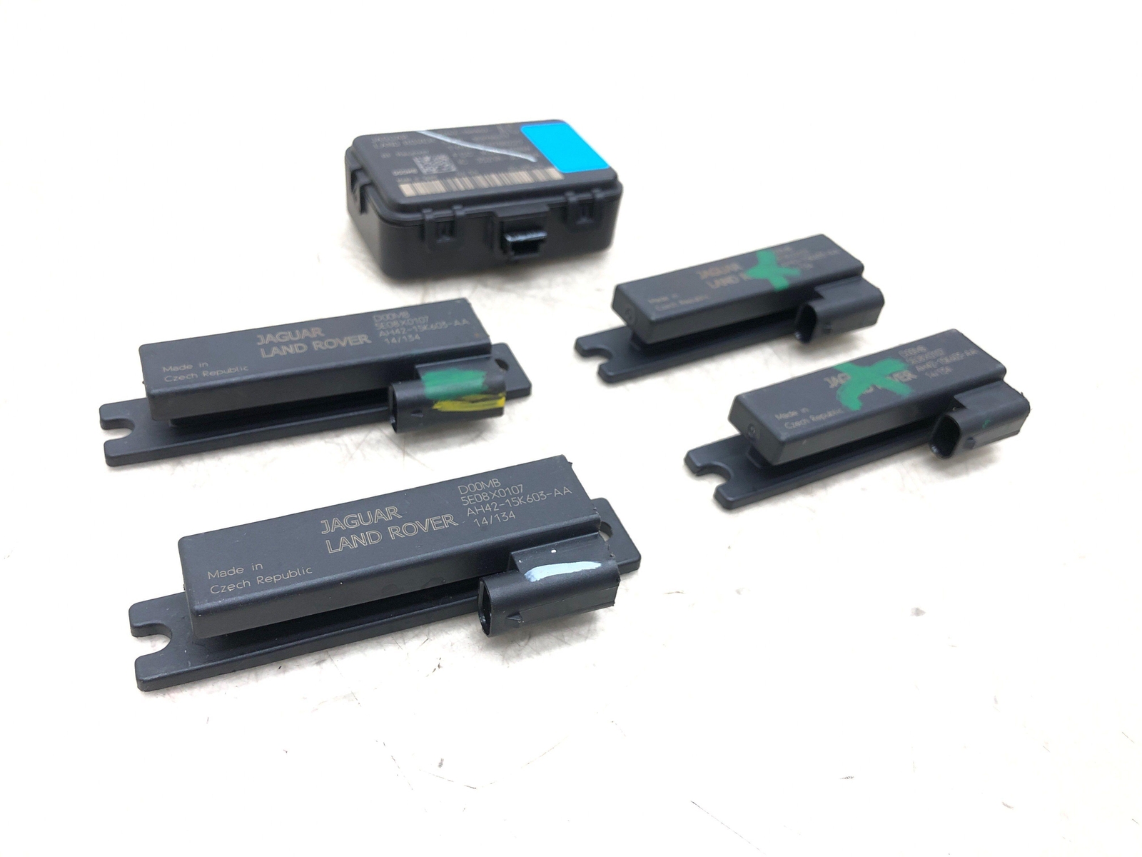 2010-2019 RANGE ROVER L320 KEYLESS RECEIVER CONTROL MODULE SET AH4215K602AC OEM
