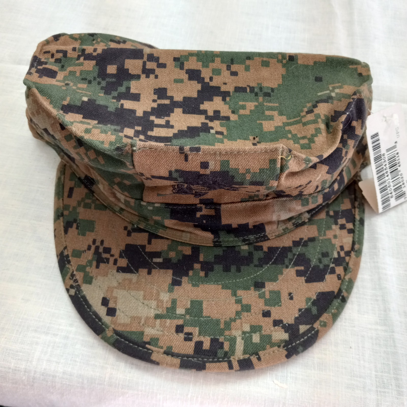 USMC military camo cap. Large. Embroidered. Insignia. New with tag.