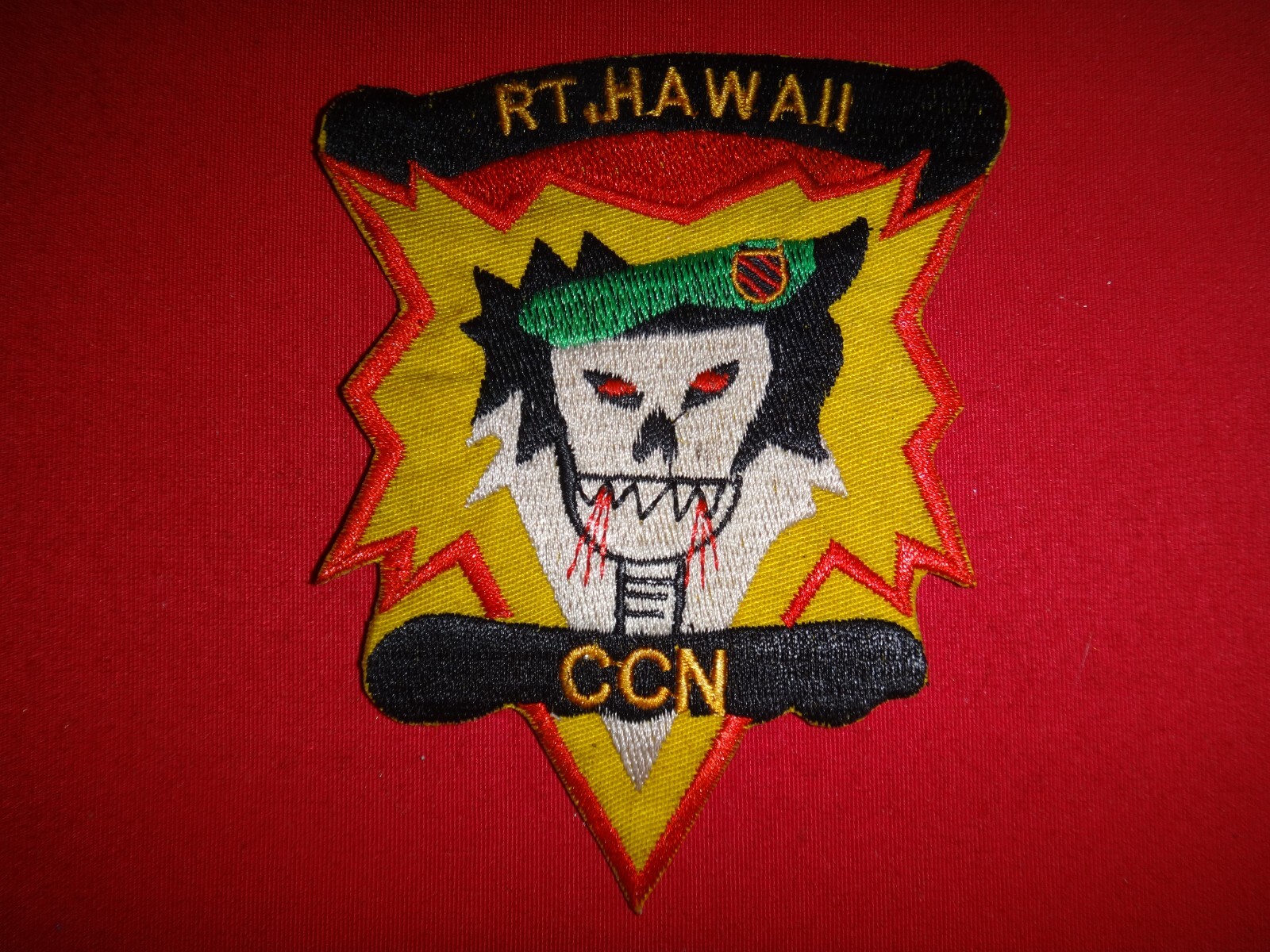 US 5th SFGrp MACV-SOG RT HAWAII CCN Vietnam War Patch (Variation)